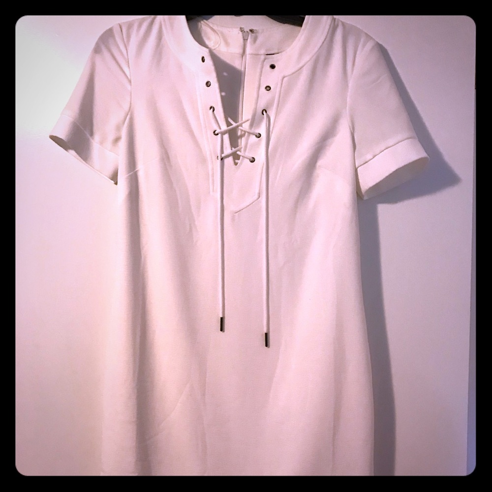 White lace up t-shirt dress
